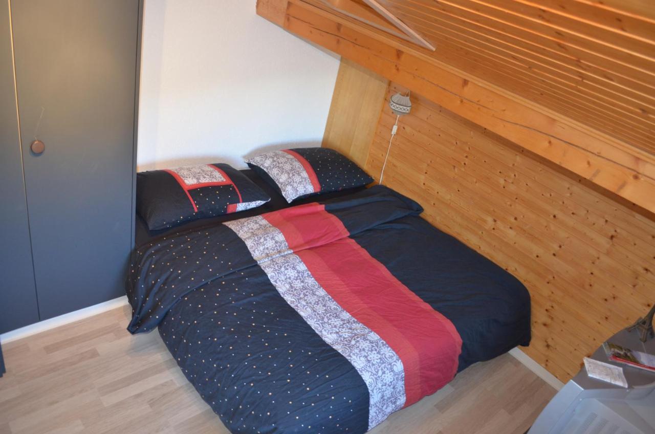Logement Chez L'Habitant Etage Independant Grone Exterior photo
